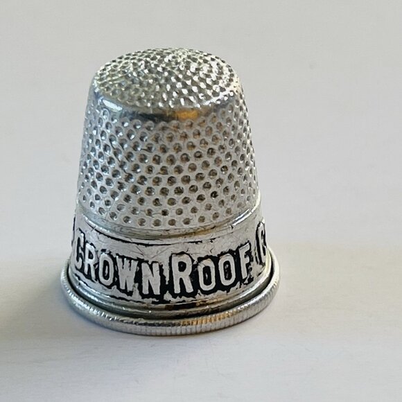 Sewing Quilting Thimble Silver Tone Crown Roof Co Collectible Vintage - Picture 1 of 5